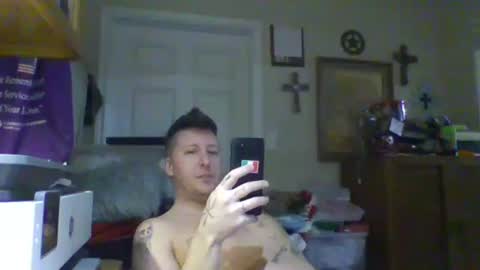 Snapshot of trillnonymau5 chatting on February 7, 2025, 12:53 am trillnonymau5 online show from February 7, 2025, 12:53 am