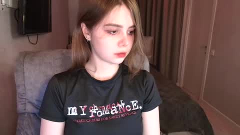 tripleprinces online show from March 6, 2025, 3:45 pm