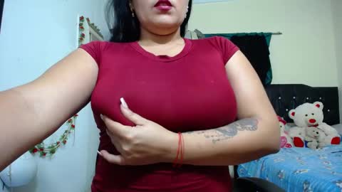 Snapshot of trisha_bai chatting on September 14, 2025, 1:49 am Trisha online show from September 14, 2025, 1:49 am