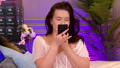 Snapshot of trisha_winslet chatting on February 21, 2025, 3:01 am trisha_winslet online show from February 21, 2025, 3:01 am