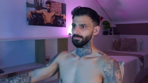 Snapshot of tristangreyaura chatting on February 18, 2026, 6:09 am Trystan Grey online show from February 18, 2026, 6:09 am