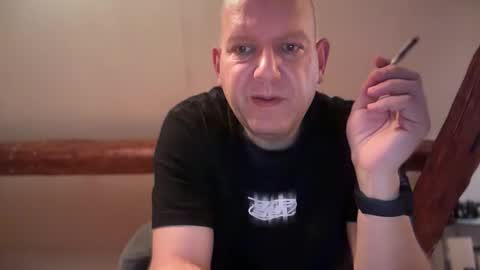 Triton online show from September 21, 2025, 3:57 pm