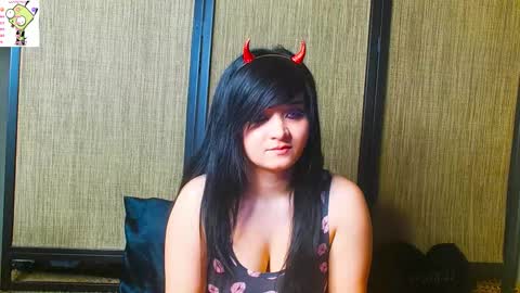 trixiedoescamcam online show from February 11, 2026, 1:54 am