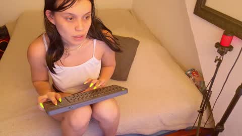Snapshot of trixx_01 chatting on October 26, 2025, 6:30 am trixx_01 online show from October 26, 2025, 6:30 am