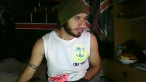 Snapshot of trizquelmen chatting on January 17, 2025, 12:52 pm Andrew online show from January 17, 2025, 12:52 pm