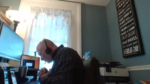 Snapshot of trodgers136 chatting on December 3, 2024, 7:55 pm TRodgers online show from December 3, 2024, 7:55 pm