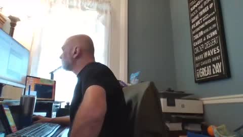 Snapshot of trodgers136 chatting on December 31, 2024, 7:07 pm TRodgers online show from December 31, 2024, 7:07 pm