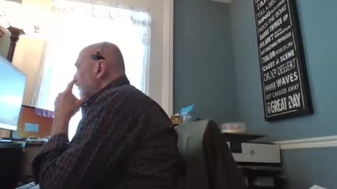 Snapshot of trodgers136 chatting on February 19, 2025, 4:00 pm TRodgers online show from February 19, 2025, 4:00 pm