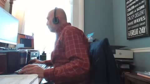 Snapshot of trodgers136 chatting on February 24, 2025, 4:04 pm TRodgers online show from February 24, 2025, 4:04 pm