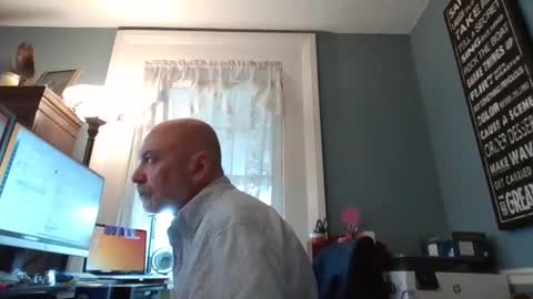 Snapshot of trodgers136 chatting on September 24, 2025, 12:41 pm TRodgers online show from September 24, 2025, 12:41 pm