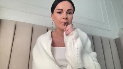 Victoria online show from February 17, 2025, 7:26 am