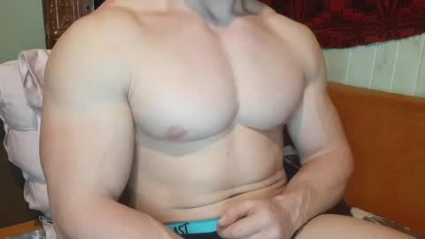 Troncq online show from February 25, 2025, 4:21 pm