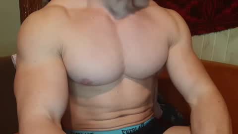 Troncq online show from February 26, 2025, 11:09 am