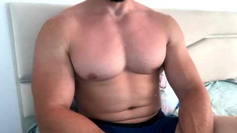 Snapshot of troncq chatting on July 6, 2026, 2:47 pm Troncq online show from July 6, 2026, 2:47 pm