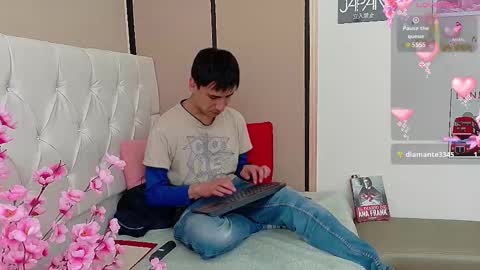 Snapshot of troy_boy20 chatting on October 11, 2025, 7:45 pm Troy online show from October 11, 2025, 7:45 pm