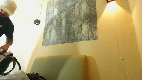 Troy online show from April 21, 2026, 2:04 am