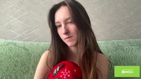 Hello Viola here   Help me to make 50 thumbs up 333 online show from March 28, 2026, 8:58 am