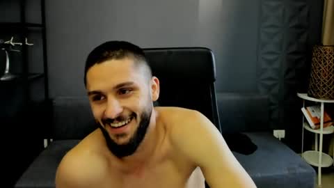TroyWade online show from July 6, 2026, 4:53 am