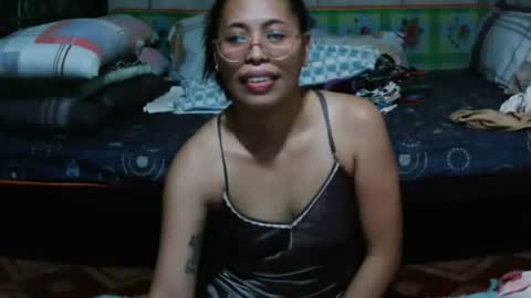 Snapshot of truefilipinabeauty chatting on April 25, 2026, 9:12 am emily online show from April 25, 2026, 9:12 am