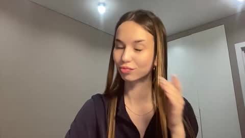 tryme_muse online show from January 18, 2026, 5:06 pm