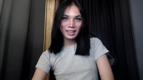 Snapshot of ts_athisa chatting on October 15, 2025, 1:44 pm ts_athisa online show from October 15, 2025, 1:44 pm