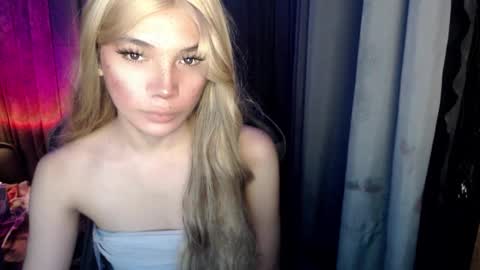 Snapshot of ts_athisa chatting on October 25, 2025, 11:51 am ts_athisa online show from October 25, 2025, 11:51 am
