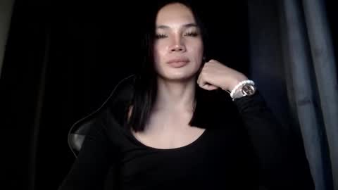 Snapshot of ts_athisa chatting on November 17, 2025, 5:52 pm ts_athisa online show from November 17, 2025, 5:52 pm