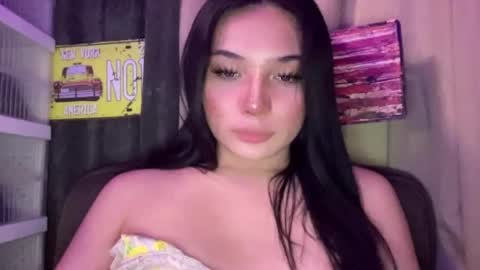 Snapshot of ts_athisa chatting on July 7, 2026, 10:14 pm ts_athisa online show from July 7, 2026, 10:14 pm
