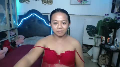 tsamandaxxx online show from December 11, 2024, 1:39 pm