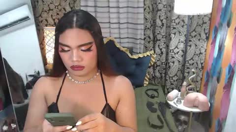 Snapshot of tsbrianabankhugecock chatting on December 13, 2024, 8:15 pm brianna online show from December 13, 2024, 8:15 pm