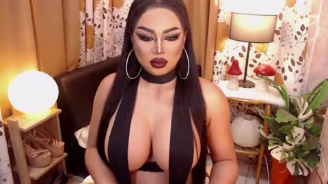 Snapshot of tsdarkdevon chatting on January 25, 2025, 1:30 pm tsdarkdevon online show from January 25, 2025, 1:30 pm