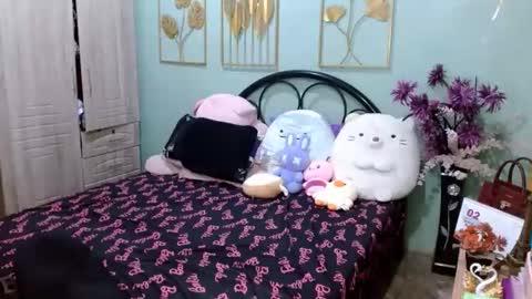 SHENA  online show from February 22, 2025, 6:52 pm