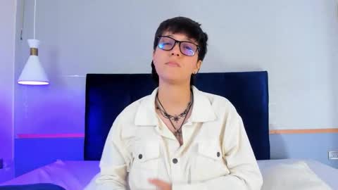 Maru online show from December 5, 2025, 8:27 pm