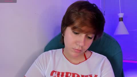 Snapshot of tsuki_maru chatting on May 1, 2026, 8:13 pm Maru online show from May 1, 2026, 8:13 pm