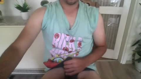 Snapshot of ttheman99 chatting on July 20, 2026, 12:29 pm ttheman99 online show from July 20, 2026, 12:29 pm