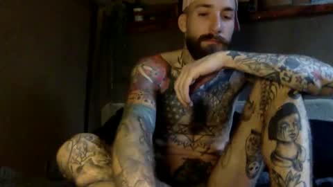 Snapshot of tuhands chatting on December 15, 2024, 2:16 pm Tuhands online show from December 15, 2024, 2:16 pm