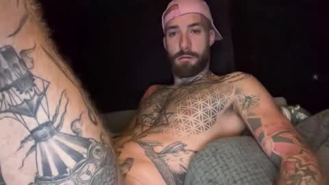 Snapshot of tuhands chatting on October 8, 2025, 5:49 am Tuhands online show from October 8, 2025, 5:49 am