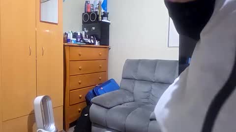 turkzuowt online show from March 2, 2026, 7:54 pm