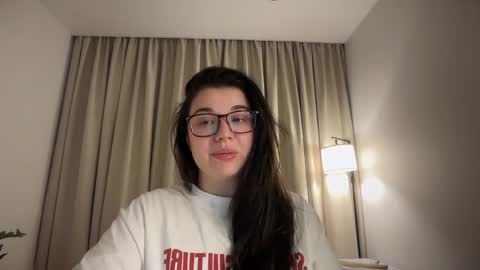 Ariana online show from May 21, 2026, 9:22 pm