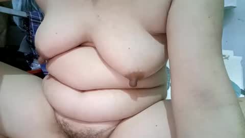 tuylip_sex online show from May 23, 2026, 2:10 pm