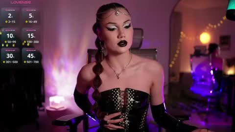 Miss Veth online show from July 10, 2026, 3:11 am