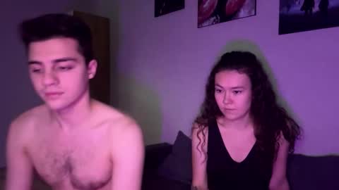 Twin Flame online show from October 22, 2025, 4:40 pm