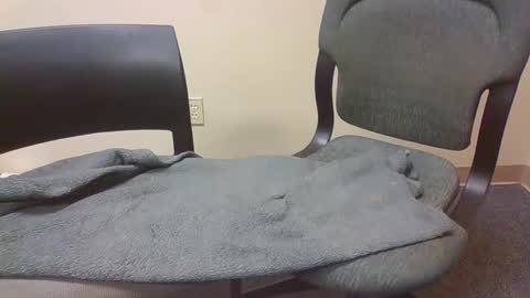 twayne29x online show from September 10, 2025, 8:47 am