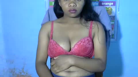 Snapshot of twenkle chatting on October 17, 2025, 5:54 am LORAH online show from October 17, 2025, 5:54 am