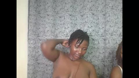 twerker_lyly online show from September 18, 2025, 3:47 pm