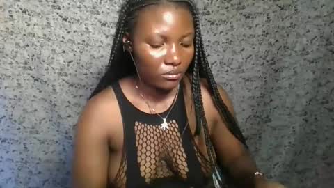 twerker_lyly online show from October 2, 2025, 12:56 pm