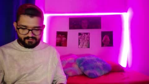 TwinFlamesXX online show from September 27, 2025, 12:48 am