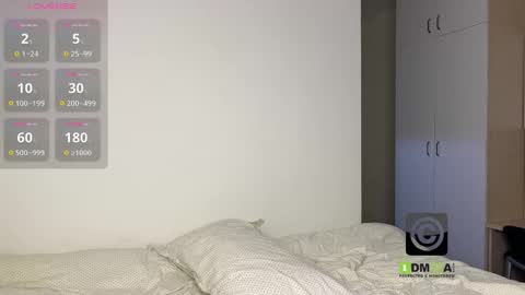 Teacher online show from March 15, 2026, 7:14 am