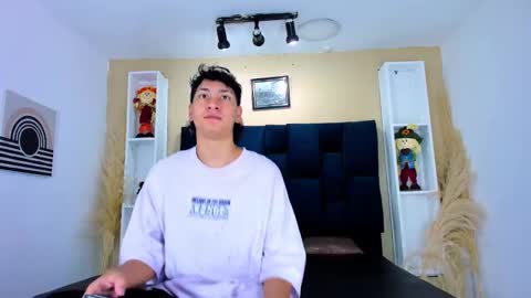 Snapshot of twink_bunny chatting on September 23, 2025, 11:46 am samu online show from September 23, 2025, 11:46 am