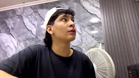 Snapshot of twink_bunny chatting on November 10, 2025, 5:17 am samu online show from November 10, 2025, 5:17 am